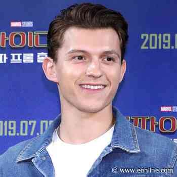 Tom Holland Proves With Great Power Comes Even Greater Shirtless Pi.